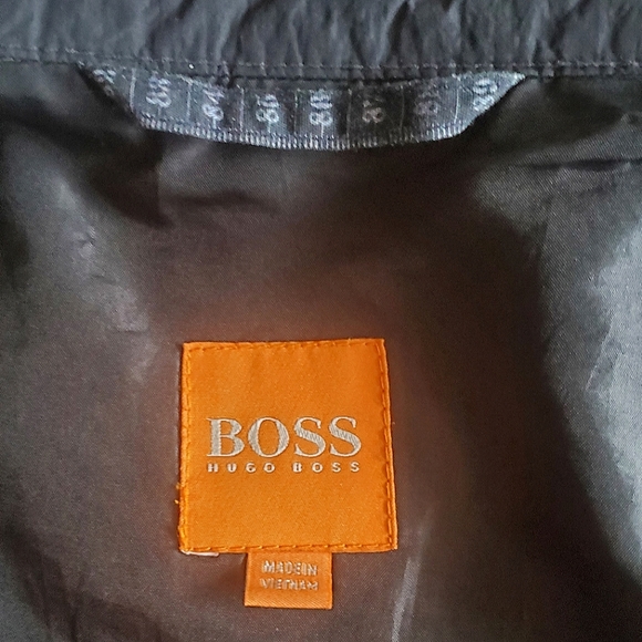 ๐ HOST PICK ๐ Hugo Boss Orange Men's Quilted Biker Jacket - Picture 8 of 14
